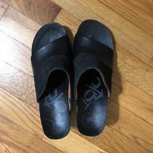 Black OTBT slip ons